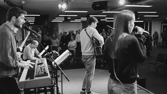 Konferenz: Lobgesang ist ein Gebot Gottes